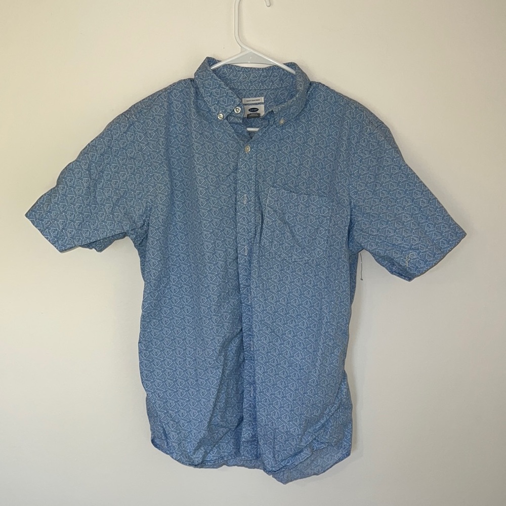 Old Navy men’s short sleeve button down
